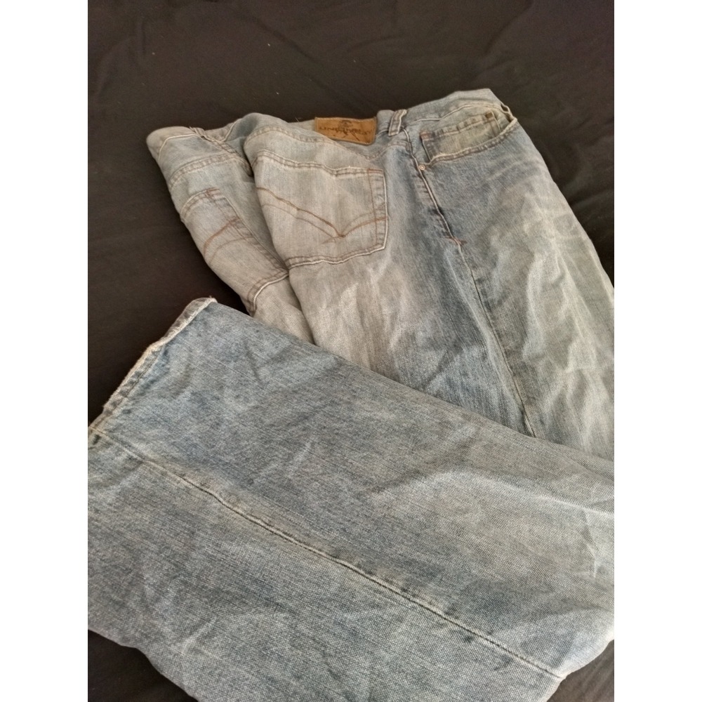 Vintage UNIONBAY Men's Boot Cut Jeans / Size 36X30 / Light Wash
